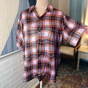 Urban Outfitters Purple Wavy Plaid Button Up Shirt
